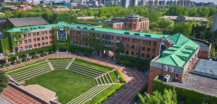 半岛体育-一人说一个，在走出校园生活前一定需要懂的道理