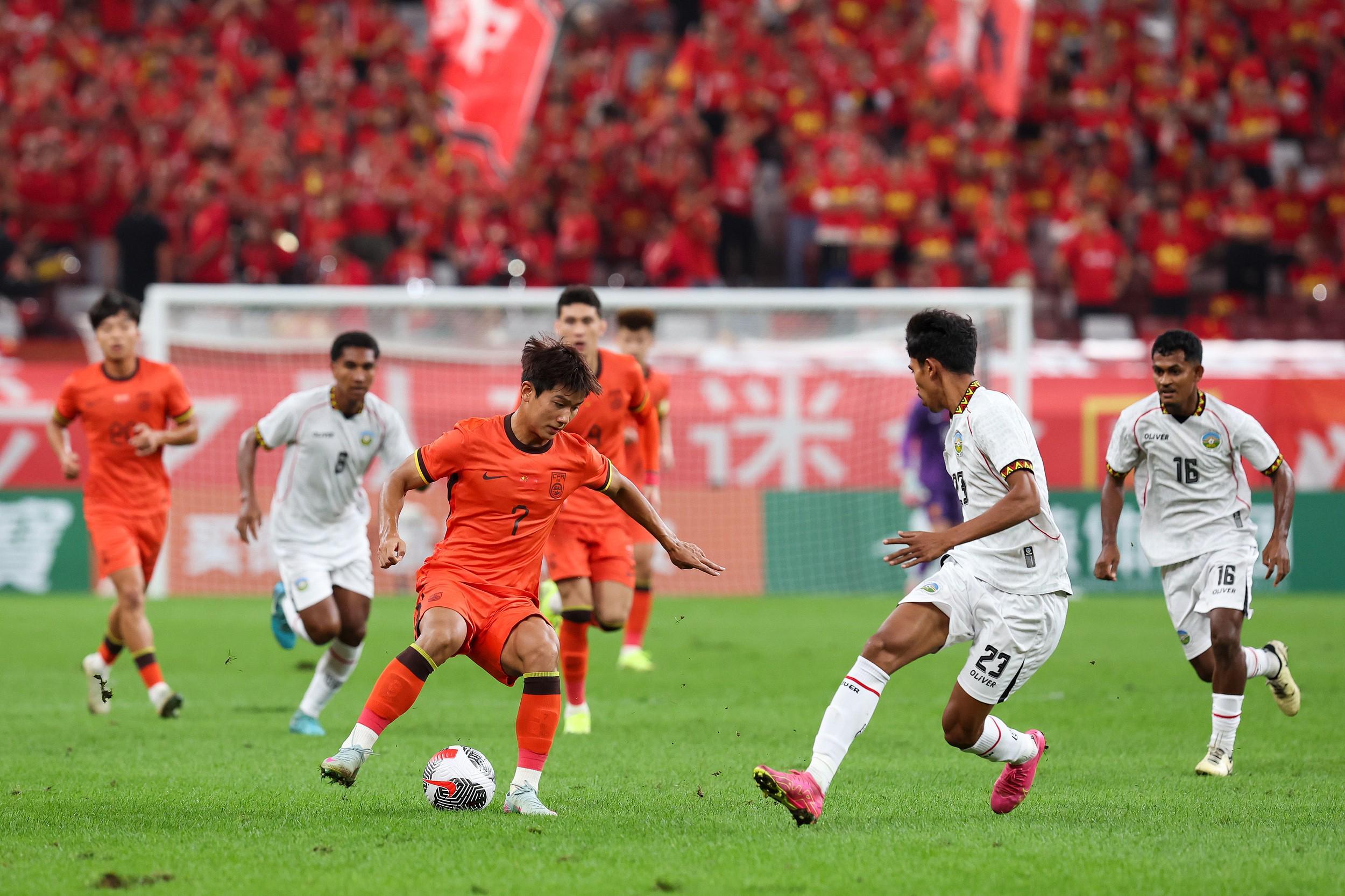 半岛体育APP-北青：徐彬大概率因伤无缘战北马里亚纳U22，胡荷韬可能轮休